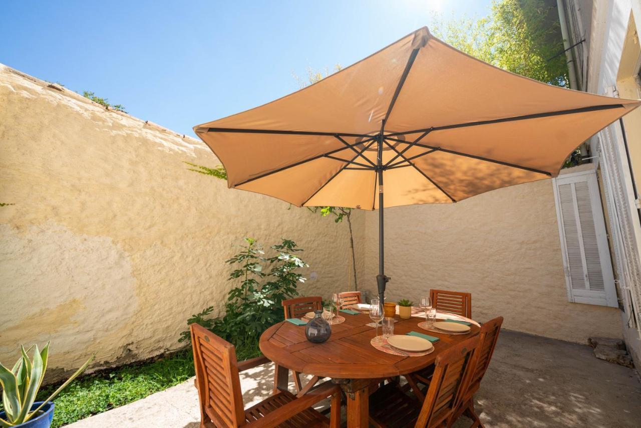 Roma Divine home cinéma et jardin Nîmes Extérieur photo