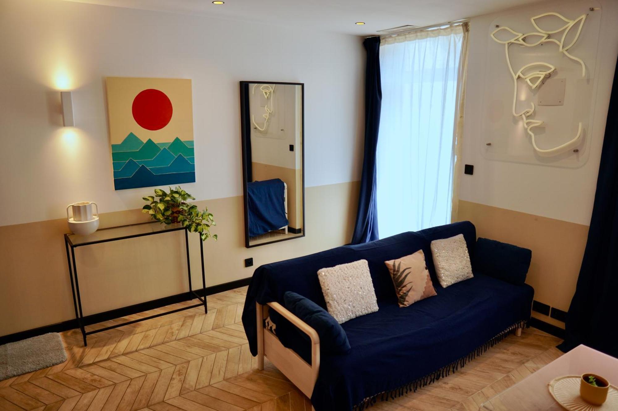 Roma Divine home cinéma et jardin Nîmes Extérieur photo